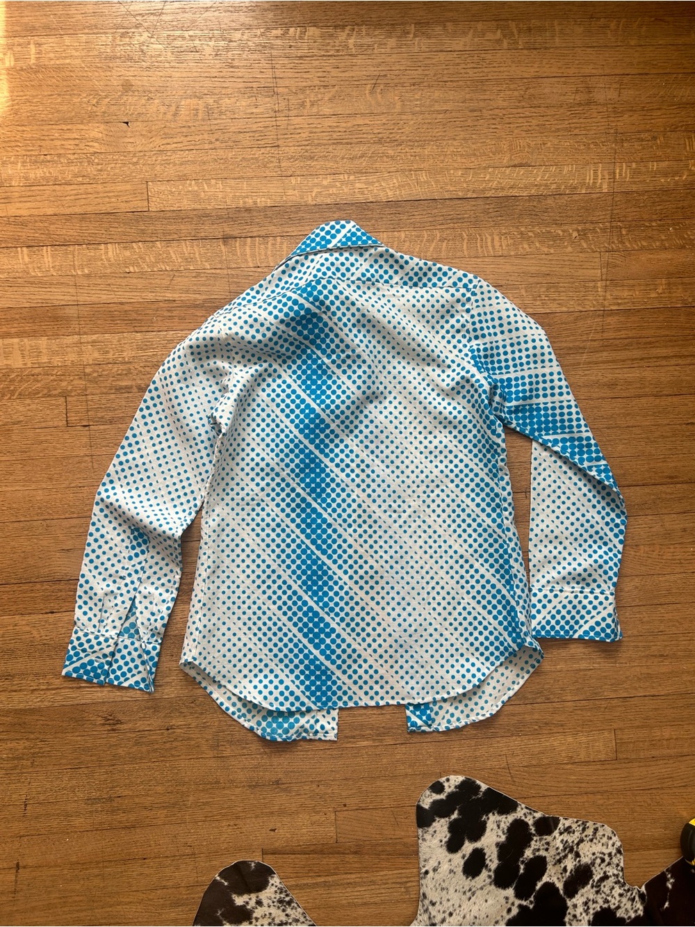 70’s Button Up - Picture 3 of 5